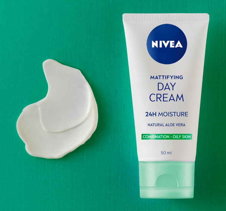 NIVEA 24H HYDRATION MATTIERENDE TAGESCREME 50ML 