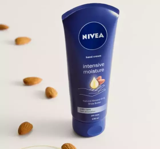 NIVEA HANDCREME INTENSIVE FEUCHTIGKEITSSPENDUNG 100ML