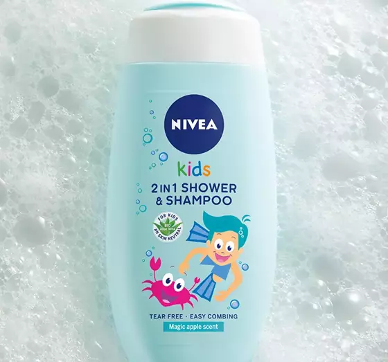 NIVEA KIDS 2 IN 1 SHOWER & SZAMPOO DUSCHGEL UND SHAMPOO MAGIC APPLE SCENT 500ML