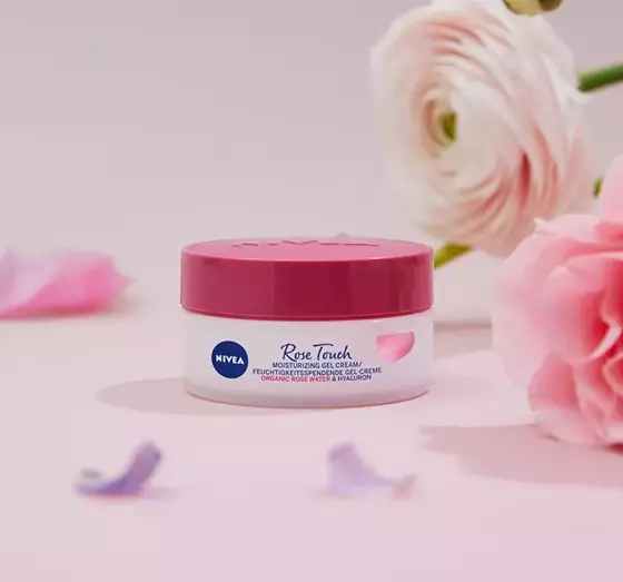 NIVEA ROSE TOUCH FEUCHTIGKEITSSPENDENDE GEL-CREME 50ML