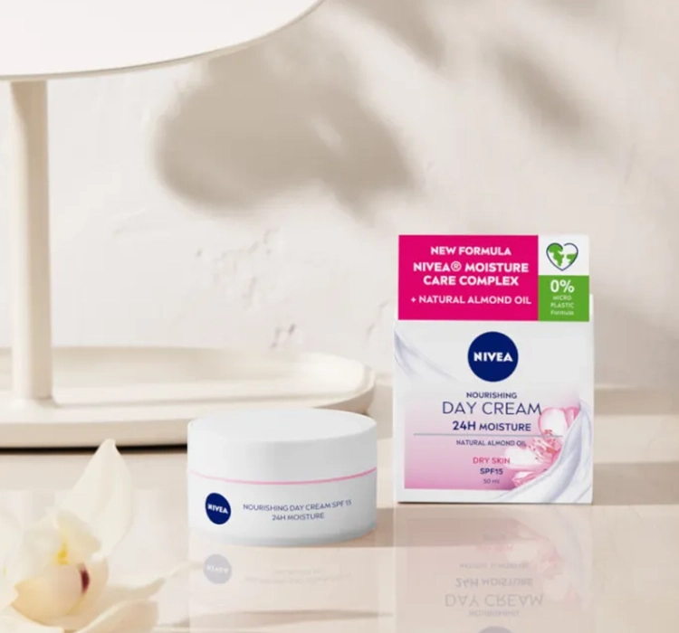 NIVEA SENSITIVE CARE KOSMETIKSET FÜR FRAUEN