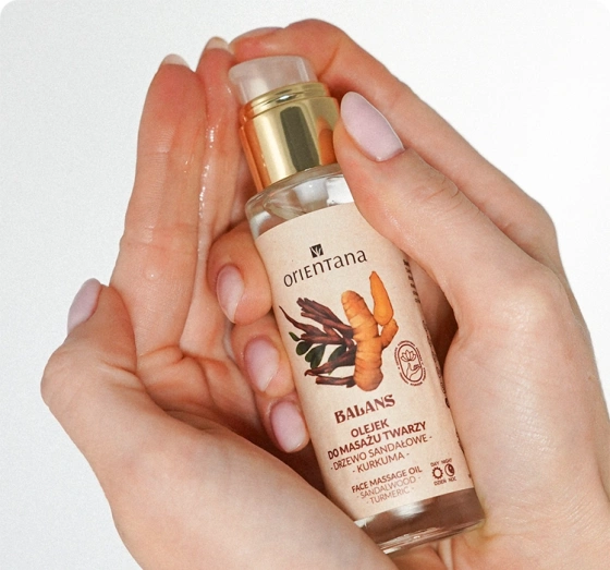 ORIENTANA GEICHTSÖL SANDELBAUM UND KURKUMA 55 ML