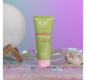 FLUFF IN YOUR SOUL REINIGUNGSGEL FÜR GESICHT MIT GRÜNER TONERDE UND GLYKOLSÄURE 100ML