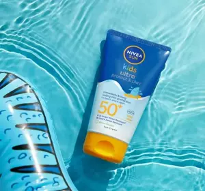 NIVEA SUN KIDS ULTRA PROTECT & PLAY SCHÜTZENDE SONNENLOTION FÜR KINDER SPF 50+ 150ML