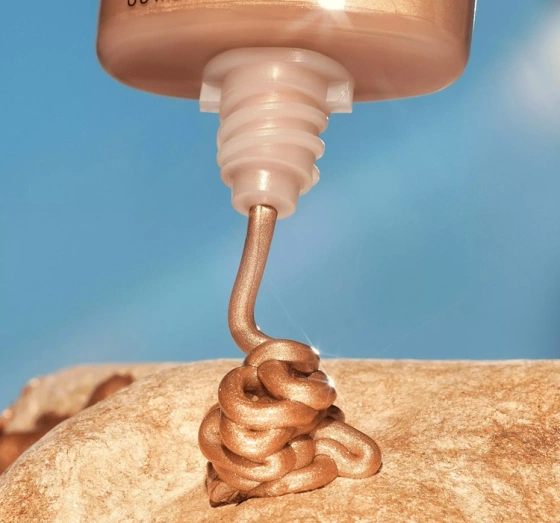 Catrice Bronze Glow Grip Primer – aufhellende Make-up-Grundierung 30 ml