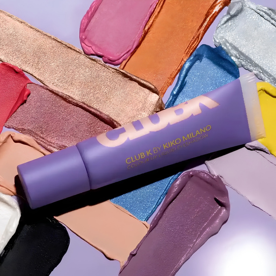 Kliknij na zdjęcie, aby je powiększyć KIKO Milano Club K Colour Up Liquid Eyeshadow – flüssiger Lidschatten 01 Period 5 ml