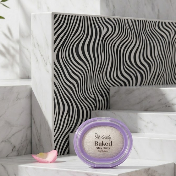 Kliknij na zdjęcie, aby je powiększyć Lovely Baked Stay Shiny – gebackener Highlighter für das Gesicht, 1,4 g