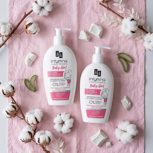 AA Intymna Baby Girl 0 % Intimhygiene-Emulsion ab dem 1. Lebensjahr, Spenderflasche 300 ml