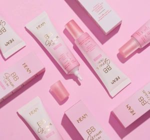 Hean BB Serum Aufhellende BB-Creme für das Gesicht SPF50 02 Natural 30ml