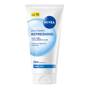 NIVEA 24H Feuchtigkeit Erfrischende Tagescreme 50ml