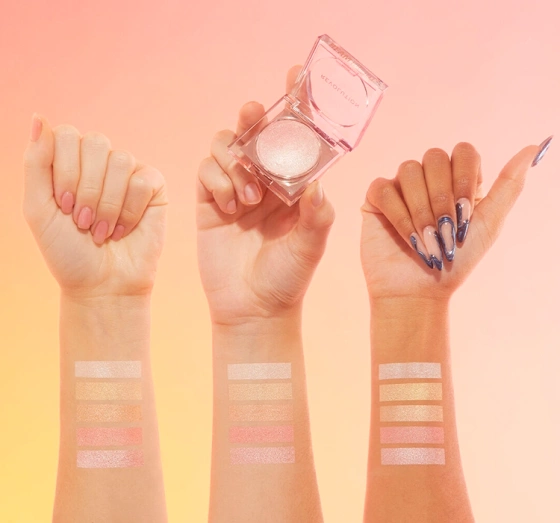 MAKEUP REVOLUTION BEAM BRIGHT HIGHLIGHTER BRONZE BADDIE 2,45G