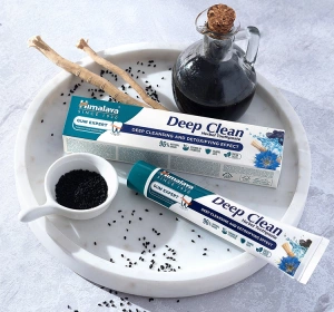 Himalaya Deep Clean Tiefenreinigende Zahnpasta 75 ml