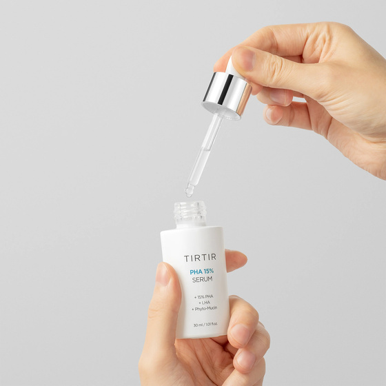 Kliknij na zdjęcie, aby je powiększyć TIRTIR Feuchtigkeitsserum mit Peeling-Effekt, 15 % PHA, 30 ml