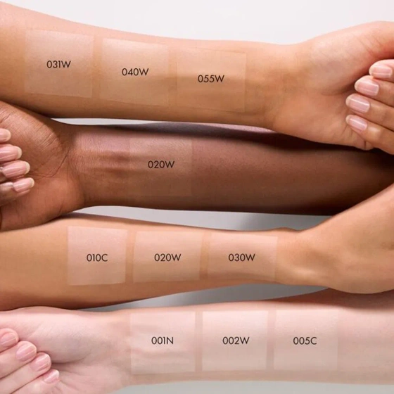 Kliknij na zdjęcie, aby je powiększyć Catrice Soft Blur Matte Airbrush Powder – mattierender und fixierender Gesichtspuder 030W 10 g