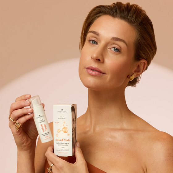 Kliknij na zdjęcie, aby je powiększyć Orientana x Julia Kamińska Longevity Code Naked Nude NAD+ Satin-Creme für Haut, die Feuchtigkeit und Geschmeidigkeit benötigt, 30 ml