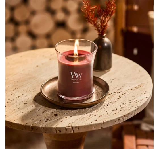Woodwick Medium Jar Candle Duftkerze Rouge Oud 275 g