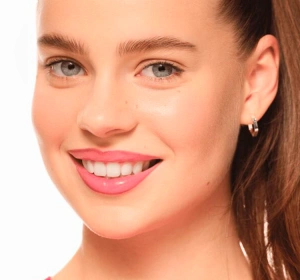 Essence Line N'Stain Tattoo Flüssiger Lippenkonturenstift 03 Make A Mauve 2,5 ml