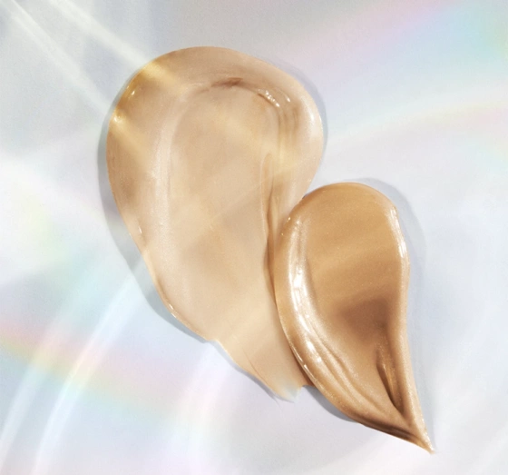 Kliknij na zdjęcie, aby je powiększyć Eveline Cosmetics Celebrity Skin 4in1 Multitasking Glow Booster Multifunktionale Gesichtsbasis 01N Universal Light 30 ml