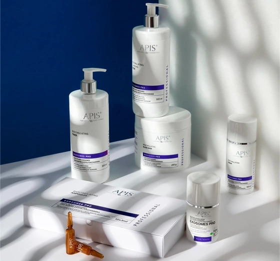 APIS PROFESSIONAL EXOSOMES PRO BIOSTIMULIERENDE GESICHTSAMPULLEN MIT PFLANZENEXOSOMEN 10 X 3ML