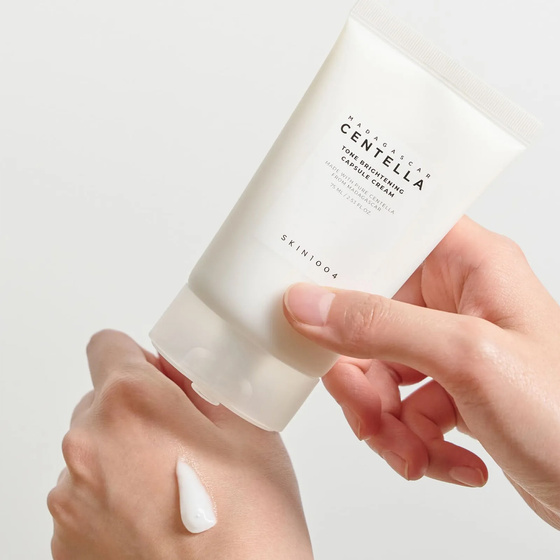Skin1004 Madagascar Centella Tone Brightening Capsule Cream – aufhellende Gesichtscreme 75 ml