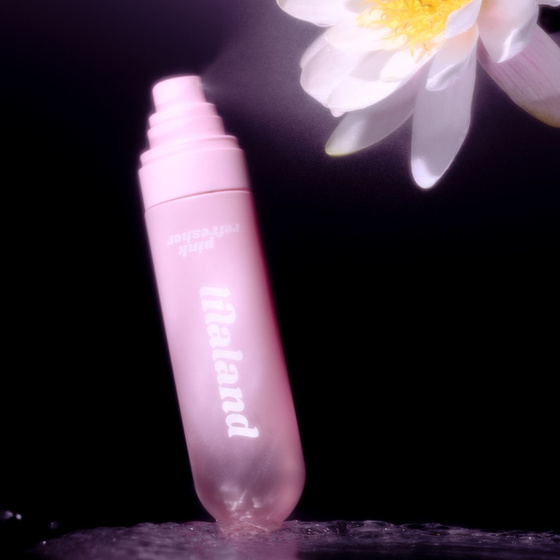 Kliknij na zdjęcie, aby je powiększyć Lilaland Pink Refresher – feuchtigkeitsspendendes und regenerierendes Gesichtswasser 100 ml