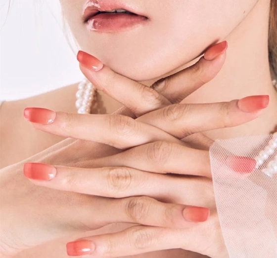 Kliknij na zdjęcie, aby je powiększyć OHORA HYBRIDLACK IM AUFKLEBER BASIC NAILS NO. 1