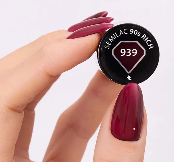 Kliknij na zdjęcie, aby je powiększyć Semilac TrendyLicious UV Hybrid Nagellack 939 90s Rich 7 ml