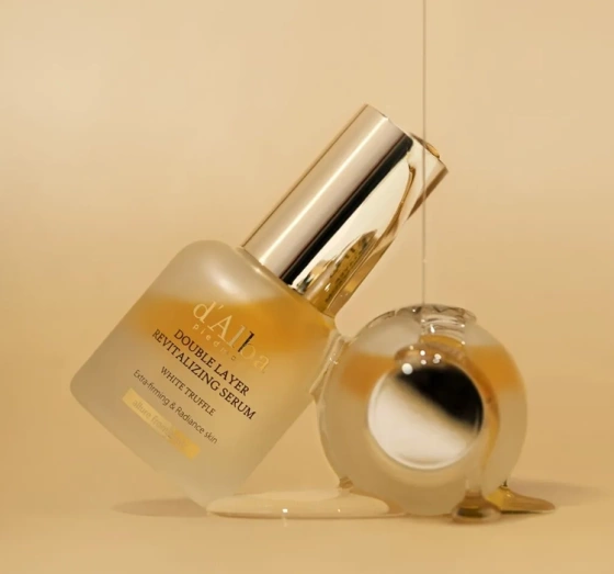 Kliknij na zdjęcie, aby je powiększyć d'Alba White Truffle Double Layer Revitalisierendes Gesichtsserum 30 ml