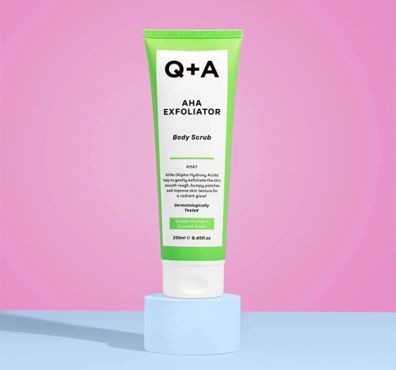 Q+A AHA Exfoliator glättendes Körperpeeling mit Säuren 50ml