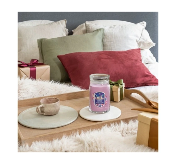 Kliknij na zdjęcie, aby je powiększyć Yankee Candle Signature Apres Ski Große Duftkerze Summit Stargazing 567 g