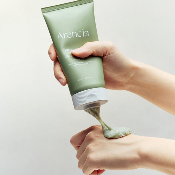 Arencia Green Tea + LHA Deep Pore Rice Cake Cleanser – tiefenreinigendes Gesichtswaschgel 150 ml