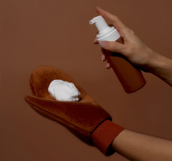 Kliknij na zdjęcie, aby je powiększyć Top Choice Lovely Body Mitt – Handschuh zum Auftragen von Selbstbräuner