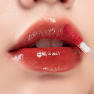 Romand Glasting Water Tint – wasserbasierter Liptint 02 Red Drop 4 g