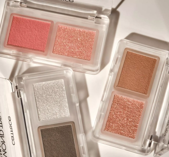 Kliknij na zdjęcie, aby je powiększyć Catrice Diamond Treasures Mini-Lidschattenpalette 030 Smokey Diamond 2,8 g