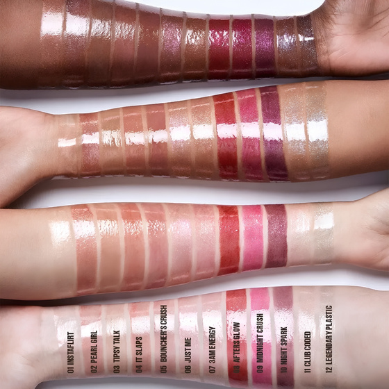Kliknij na zdjęcie, aby je powiększyć KIKO Milano Club K Gloss Boss Feuchtigkeitsspendender Lipgloss 07 3am Energy 10 ml