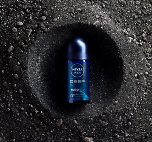 NIVEA MEN Deep Beat Antitranspirant Roll-on für Männer 50 ml