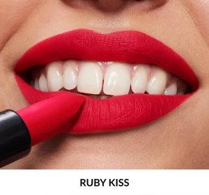 Avon Ultra Colour Matte Lipstick Ultra-cremiger Lippenstfit 30 Ruby Kiss 3,6g