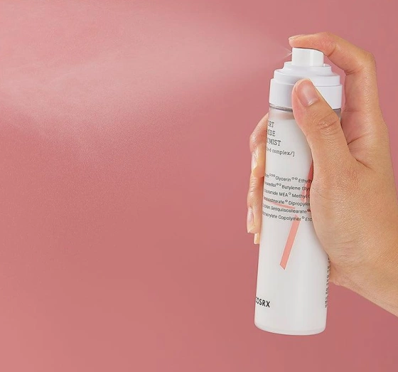 Kliknij na zdjęcie, aby je powiększyć COSRX BALANCIUM COMFORT CERAMIDE CREAM MIST GESICHTSSPRAY 120ML