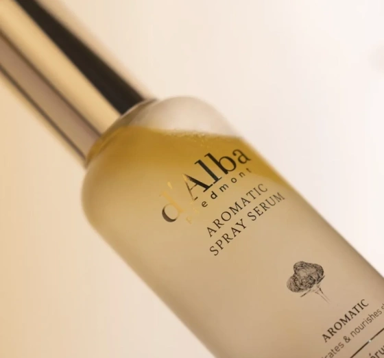 Kliknij na zdjęcie, aby je powiększyć d'Alba White Truffle First Aromatic Feuchtigkeitsspendendes Gesichtsspray-Serum 60 ml