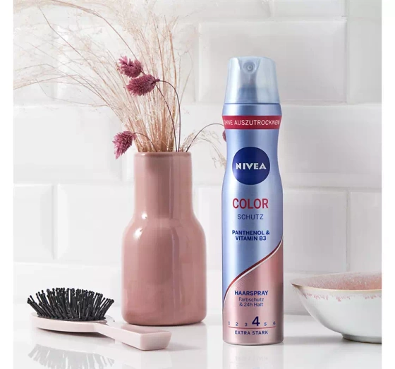 Kliknij na zdjęcie, aby je powiększyć NIVEA Color Care Haarspray 4 Extra Stark 250 ml