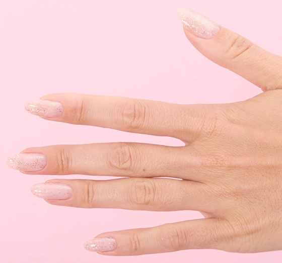 Kliknij na zdjęcie, aby je powiększyć Semilac TrendyLicious Top No Wipe mit goldenen Glitzerpartikeln T33 Old Money 7 ml