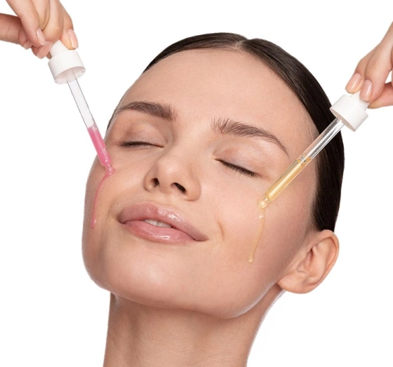 Kliknij na zdjęcie, aby je powiększyć BIELENDA ADVANCED THERAPY PROGRESSIVES FEURIGES GESICHTSPEELING STIMULIERENDE THERAPIE 0,4% 30ML