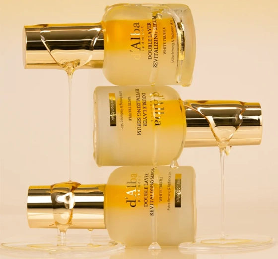 Kliknij na zdjęcie, aby je powiększyć d'Alba White Truffle Double Layer Revitalisierendes Gesichtsserum 30 ml