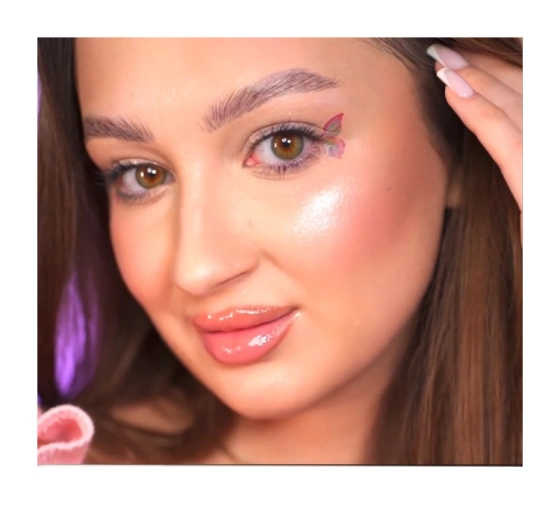 Kliknij na zdjęcie, aby je powiększyć LOVELY FLY BABY FLY ABWASCHBARE TATTOOS FÜR AUGEN MAKE UP