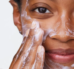 Clinique Take The Day Off Seidiger Reinigungsschaum 125 ml