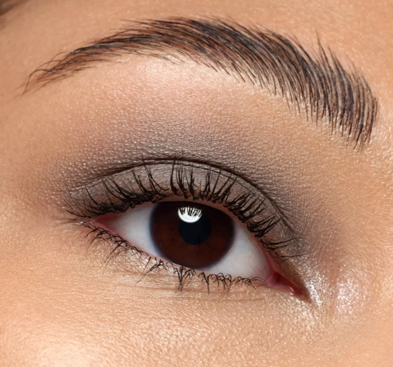 Kliknij na zdjęcie, aby je powiększyć Catrice Diamond Treasures Mini-Lidschattenpalette 030 Smokey Diamond 2,8 g