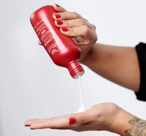 WELLA PROFESSIONALS ULTIMATE REPAIR SHAMPOO FÜR BESCHÄDIGTE HAARE 15ML