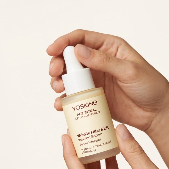 Kliknij na zdjęcie, aby je powiększyć Yoskine Age Ritual Ceramide Repair Wrinkle Filler & Lift Serum Infusion-Serum zur Faltenauffüllung 30 ml