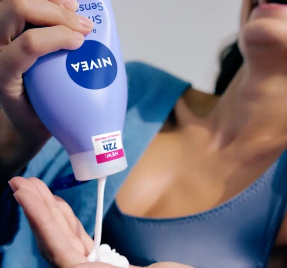 NIVEA Smooth Sensation Glättende Körpermilch für trockene Haut 400 ml