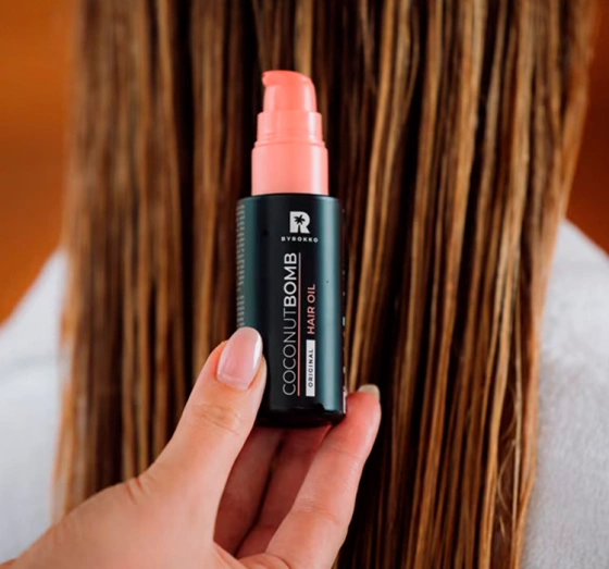 Kliknij na zdjęcie, aby je powiększyć BYROKKO COCONUT BOMB HAARÖL 50ML